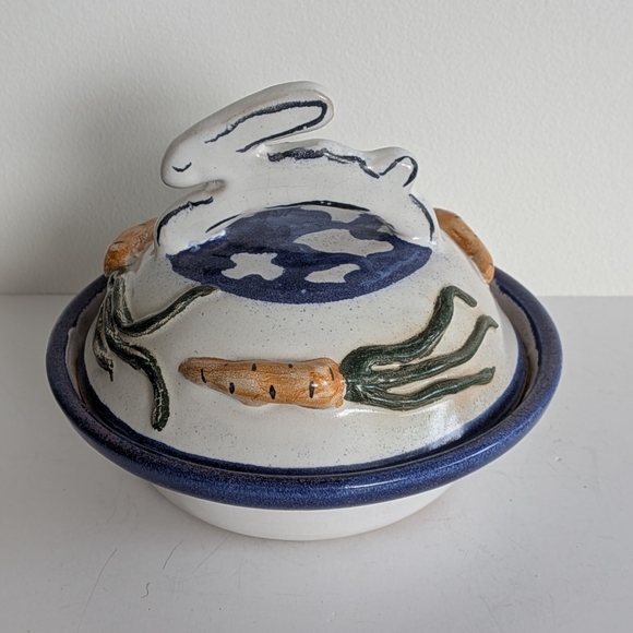 Easter Studio Pottery lidded cheese dish bunny handle Ceramic Easter Carrot - Picture 4 of 12